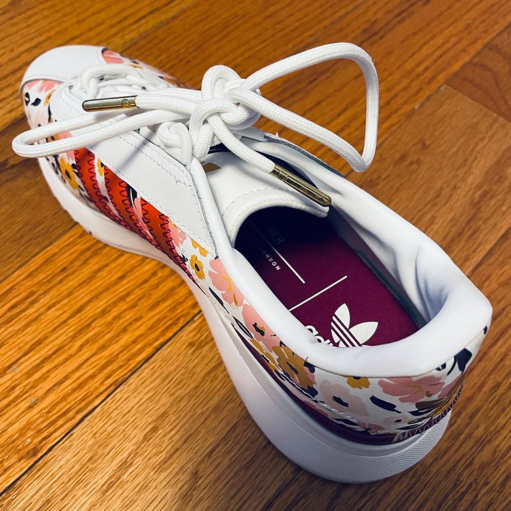adidas Women's White Sneakers with Floral Print and Orange Stripes - Picture 12 of 12